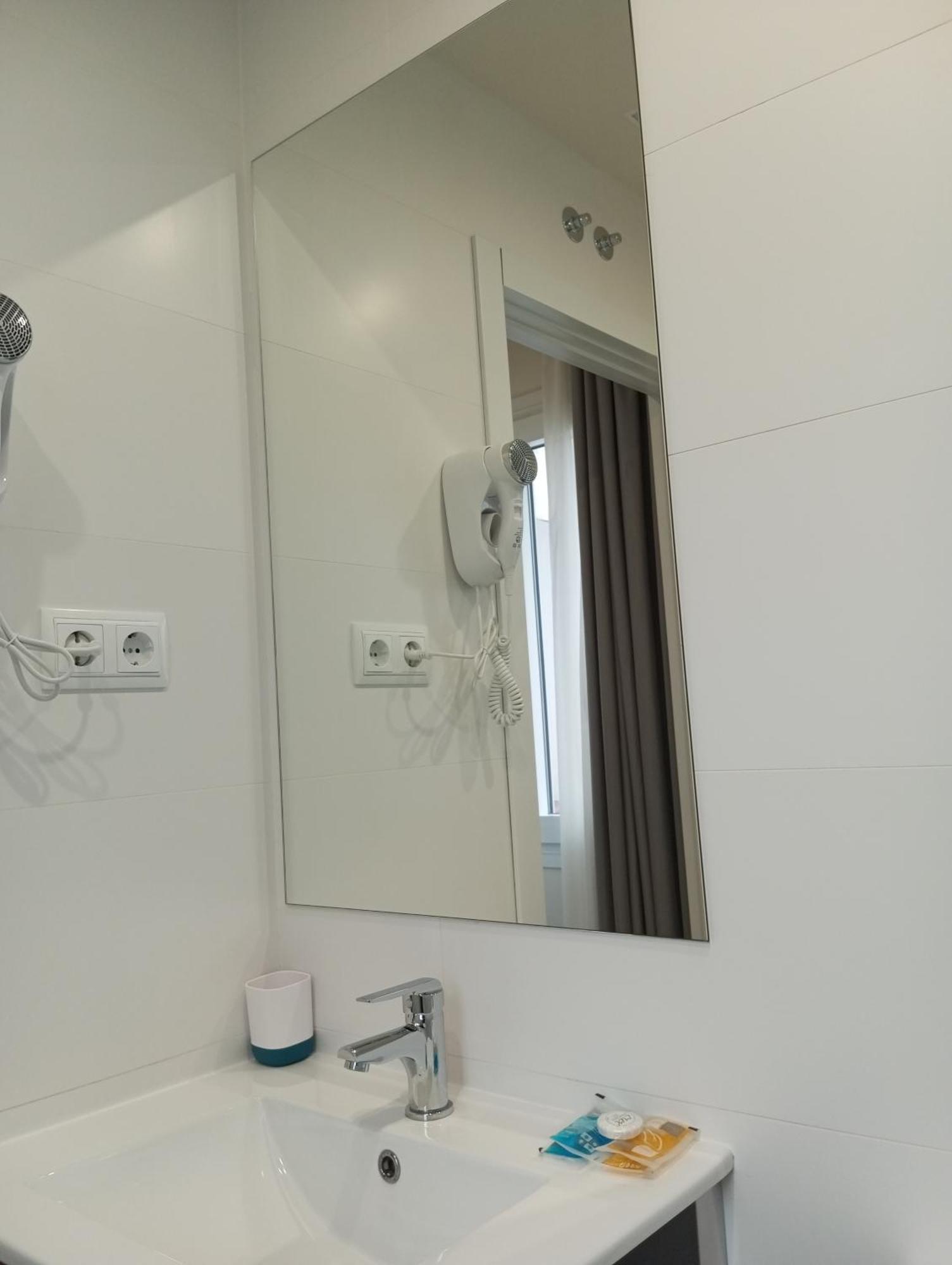 מדריד Hostal La Estacion Terrazas מראה חיצוני תמונה